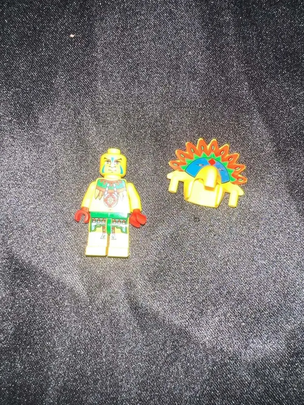 Lego adventurers achu